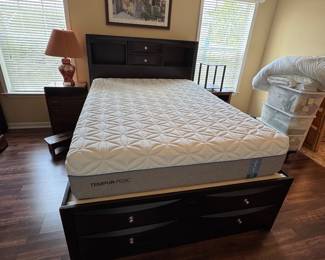 Queen bed