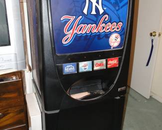 NY Yankees Soda Machine