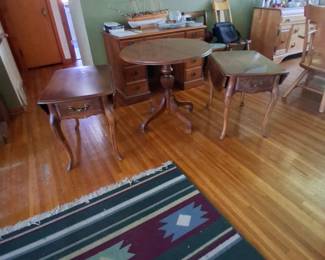 Ethan Allen set 3 PC.  Drop leaf perfect shape $300
