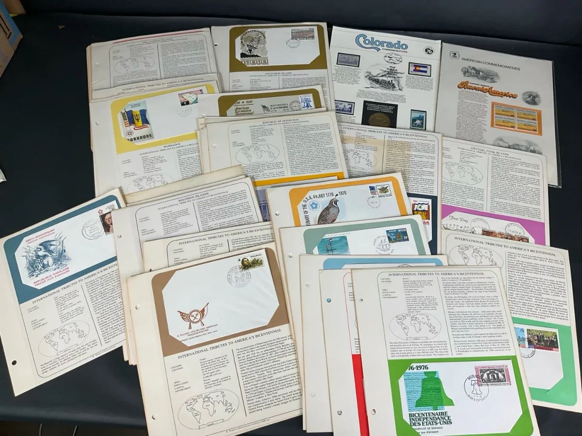 01 80 International First Day Covers Bicentennial Stamp Pages