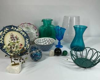 Art Glass Vases, Decorative Plates and Home Accents