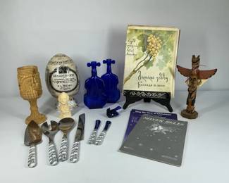 Music Theme Collectibles and Decorative Accents