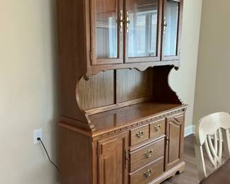 Thomasville Hutch and Cabinet