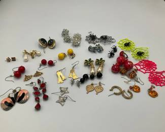 Costume Earrings Including Halloween and Novelty Styles