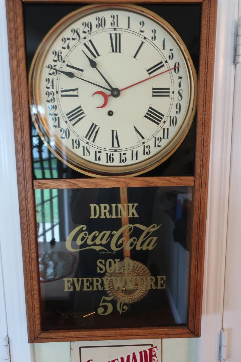8 day coke clock