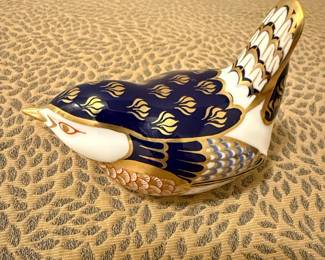 Royal Crown Derby Wren Imari Paperweight