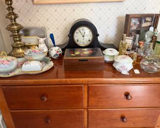 Dresser Items and Perfumes