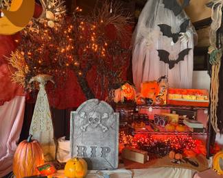 Halloween Decor
