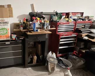 Craftsman Drawer Rolling Tool Chest and Matching Drawer Cabinet Set