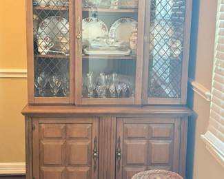 Stanley Furniture Italian Provincial China Cabinet