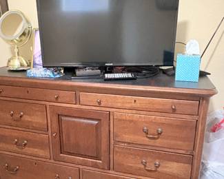 Lexington Bob Timberlake Collection Cherry Wood Dresser with Mirror