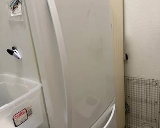 White BottomFreezer Refrigerator