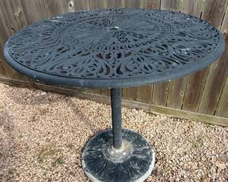 Hanamint Tuscany Cast Iron Patio Table