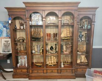 Traditional FiveBay Breakfront Bookcase with Arched Pediments