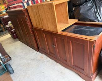 Ethan Allen Mahogany Finish Server with Removable Top Unit