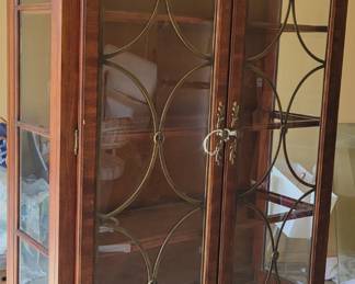 $100 - CHINA DISPLAY CABINET 50w 85h 16d