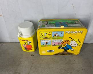 classic peanuts lunchbox