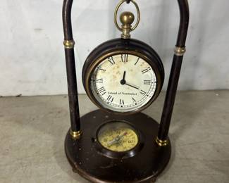 vintage mantle clock