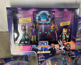 Space jam figures