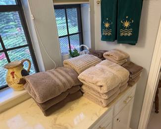 Ceramic Rooster Pitcher and Assorted Bath Towels