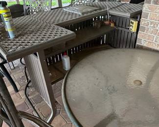 Cast Aluminum Bar Set with Round Glass Table