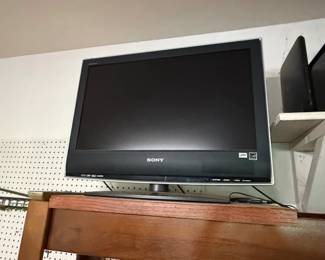 Sony Bravia KDLS LCD Television