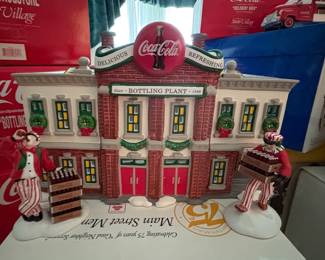 Dept 56 Snow Village