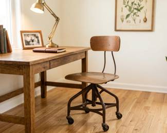 1940s TOLEDO INDUSTRIAL SWIVEL DRAFTING CHAIR