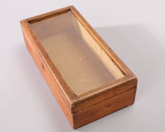 ANTIQUE MINIATURE COUNTERTOP DISPLAY SHOWCASE