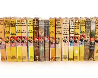 COLLECTION OF VINTAGE "THE HARDY BOYS" BOOKS
