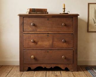 19c AMER. PRIMITIVE PINE COTTAGE CHEST OF DRAWERS