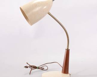 LAUREL 1950s FIBERGLASS SHADE GOOSENECK DESK LAMP