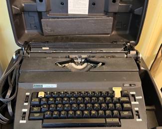 vintage Sears Best Corrector electric typewriter