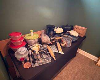 Misc kitchen items