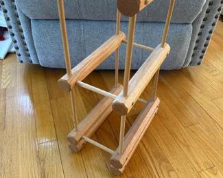 251 smallwoodentabletopwinerack