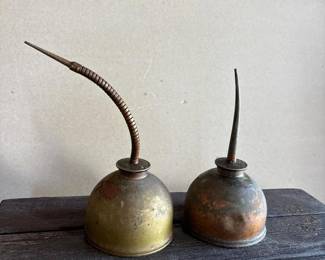 014 vintagemetaloilcans