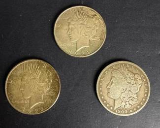 292 1922peacesilverdollarsand1900morga