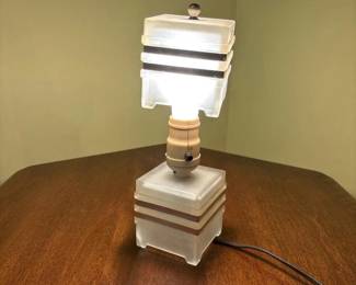 024 artdecostylefrostedglasstablelamp
