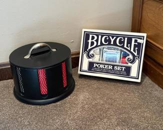 042 vintagebicyclepokersetwithrotating