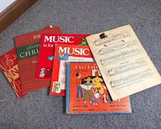 078 vintagechildrenspianobookscollectio