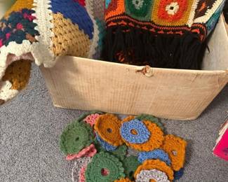 075 multicolorhandmadecrochetgrannysqua