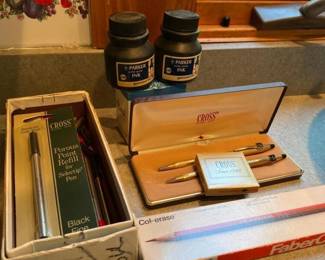 302 vintagecrosssetwithcolerasepencils