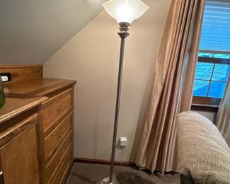 055 moderntorchierefloorlampwithfrosted