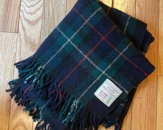 222 highlandhomeindustriesscottishwooln
