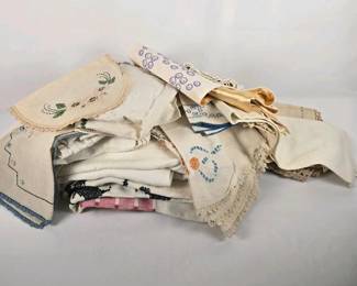 176 vintagehandembroideredprintedlinent