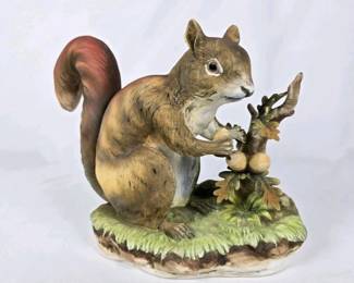 389 vintageleftonchinaredsquirrelporcel