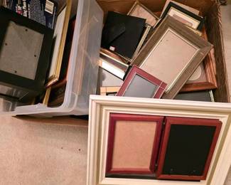 429 mixedlotassortedphotoframes