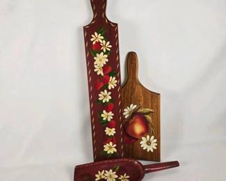 195 setofthreehandpaintedwoodenkitchen