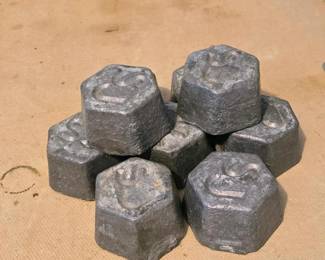 414 hexagonalleadingots