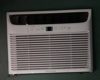Frigidaire Wall-Insert 230V Air Conditioner w/ Remote. 18,000 BTU